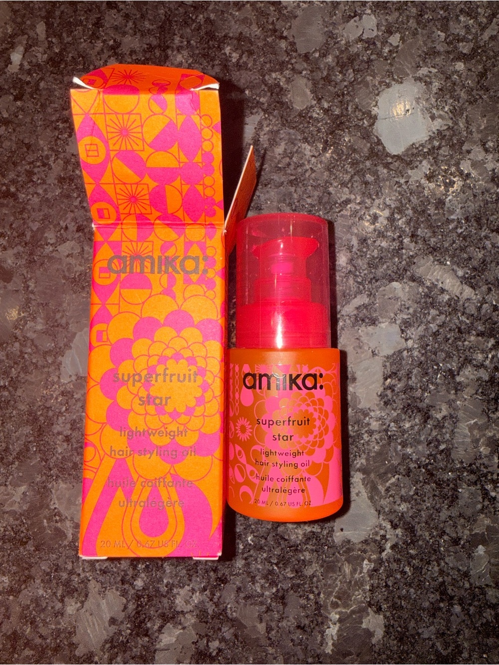 amika Superfruit Star Lightweight Styling Oil